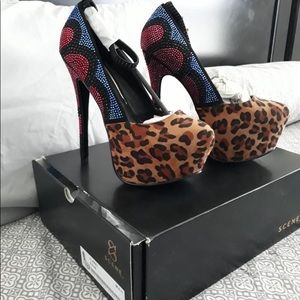 Sexy Multi color heels size 8.5